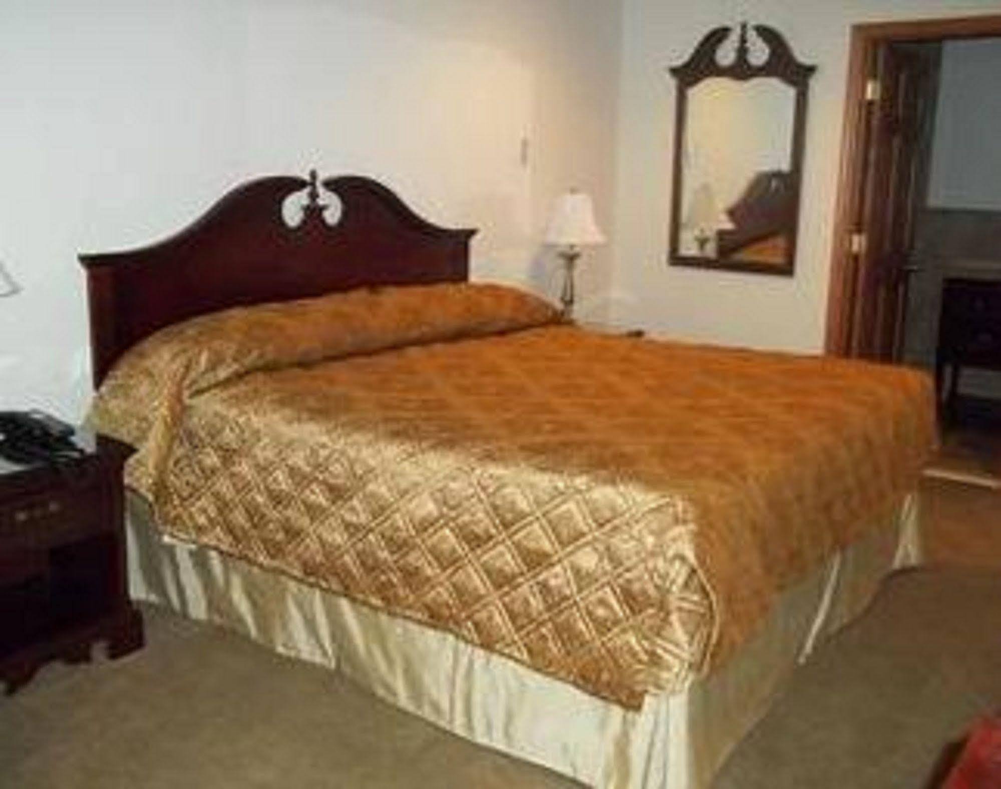 Sutton Inn Elkton Buitenkant foto